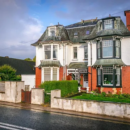 Spacious Ground Floor Apartment Keswick  Exterior photo